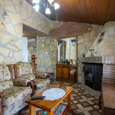 Casa Esparragueras 펜션 콤페타